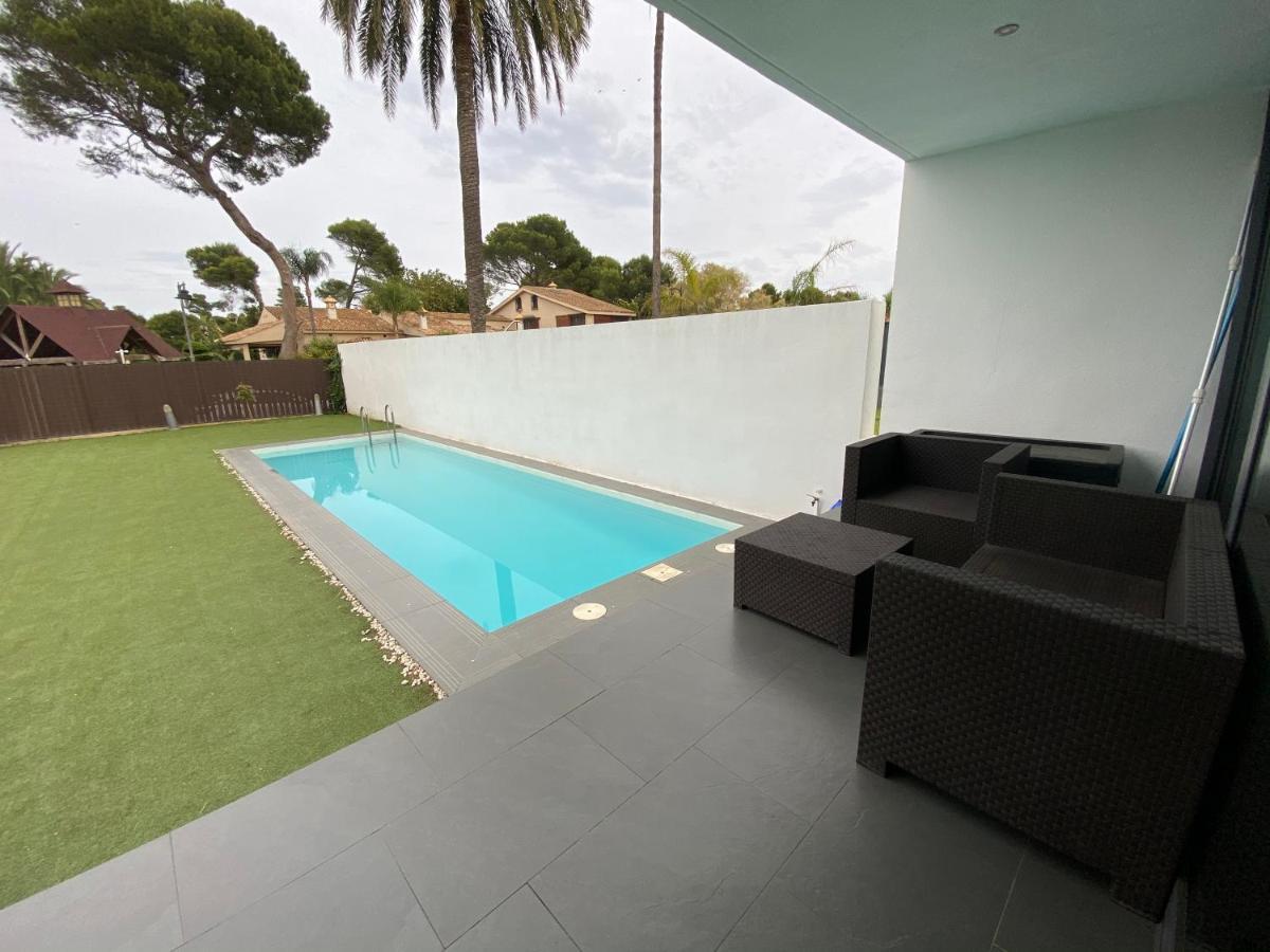 גראו דה קסטיון Modern Villa With Private Pool/ 400M To The Beach מראה חיצוני תמונה