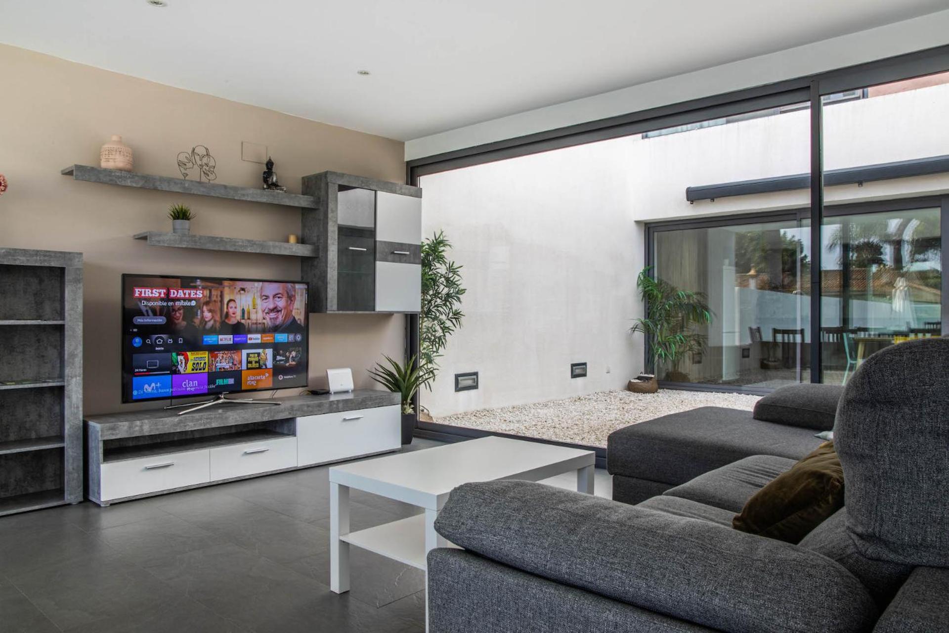 גראו דה קסטיון Modern Villa With Private Pool/ 400M To The Beach מראה חיצוני תמונה